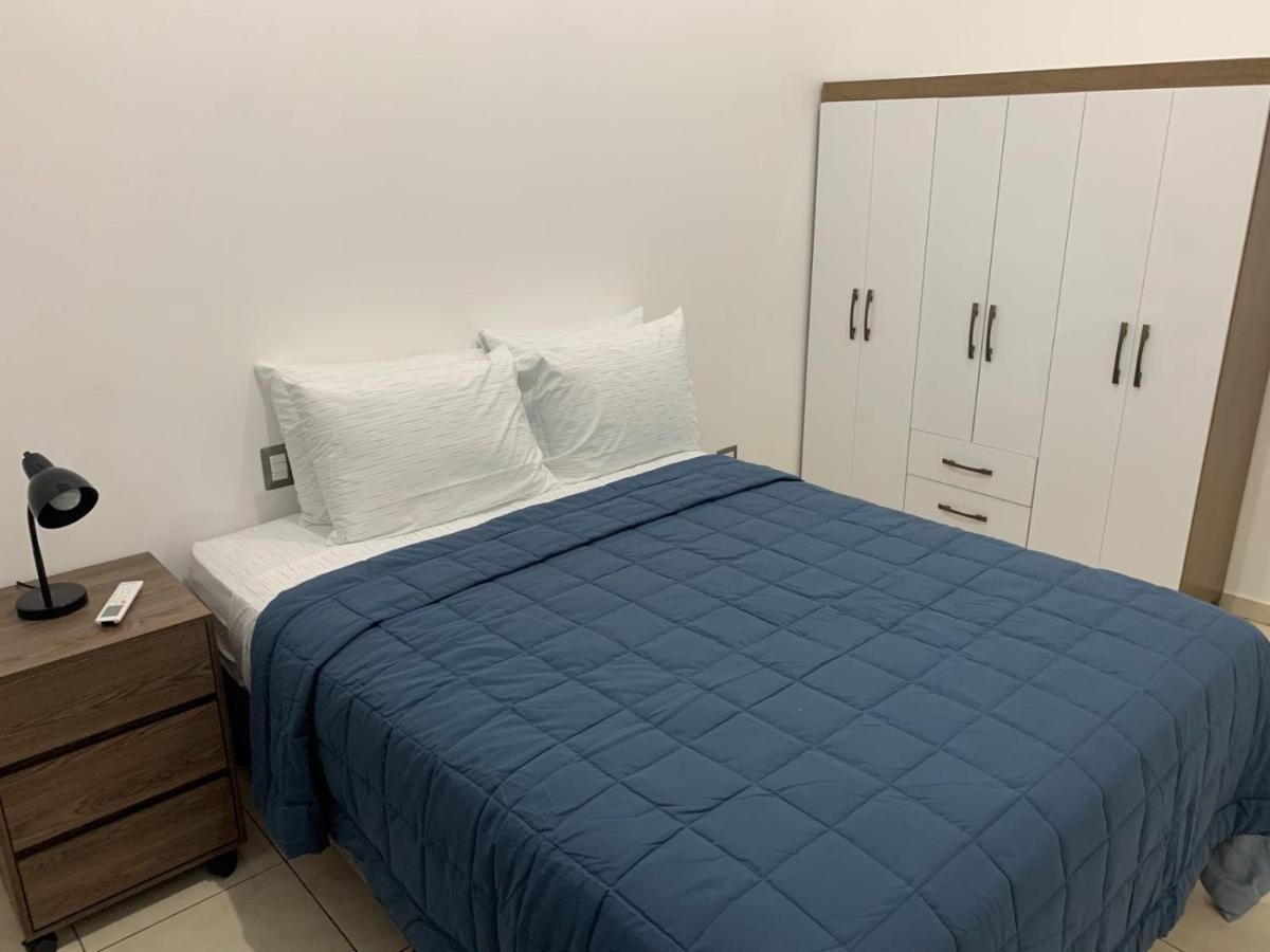 Comfortable And Roomy, In 松索纳特 外观 照片